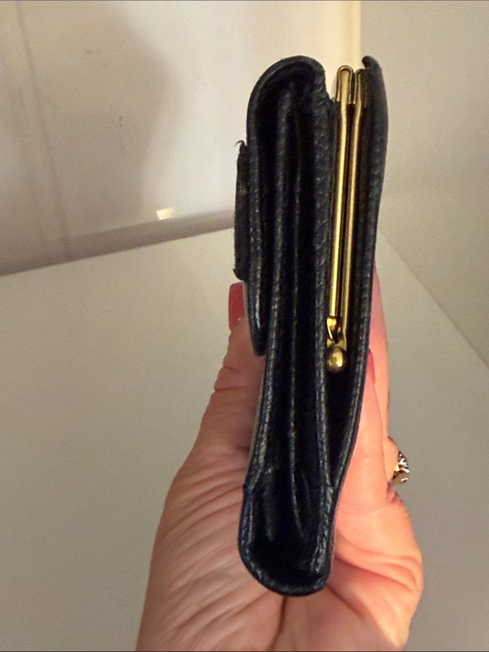 Vintage Salvatore Ferragamo Vara Bow Lizard-Embossed Continental Clutch - Picture 6 of 13